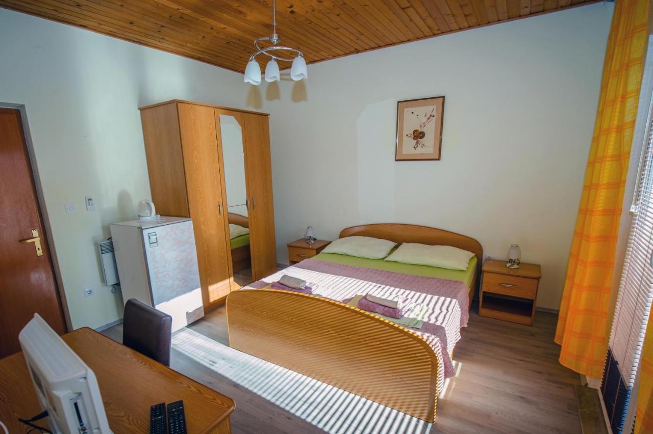 Villa Nedo Baška Voda Exterior foto